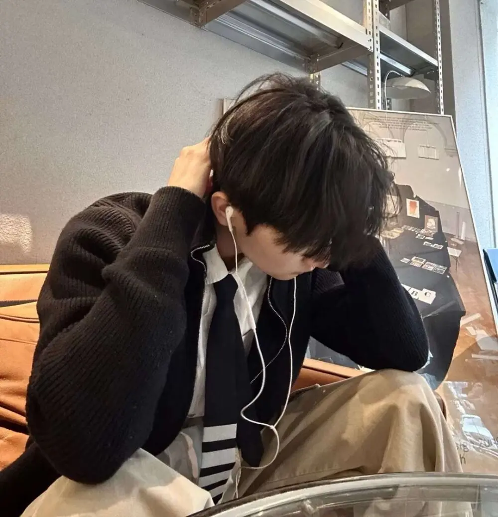 舍友by不吃姜小说全集免费阅读_舍友by不吃姜最新章节在线观看