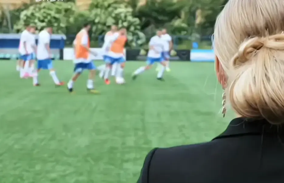 法国电影《Footballers Moms》高清完整版免费在线观看 - 足球队的女老板们全集无广告播放 - Footballers Moms 1080P在线看