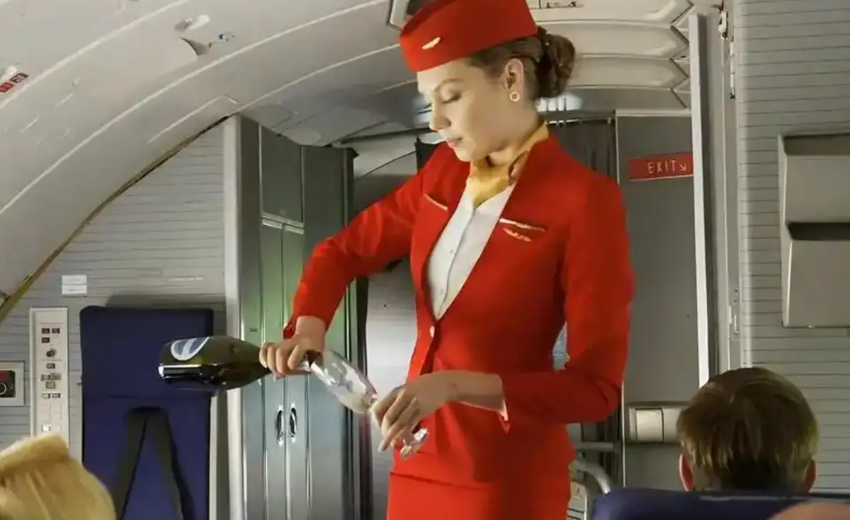 《法国空乘4》资源下载-法版高清全集完整版在线观看-法国空乘4全集免费未删减