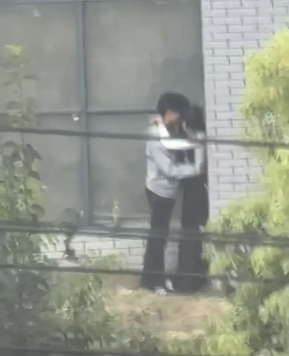 《蚌埠职教园情侣野外视频》事件后续-高清完整版资源下载免费看-蚌埠职教园情侣野外视频原生态画面全网热议